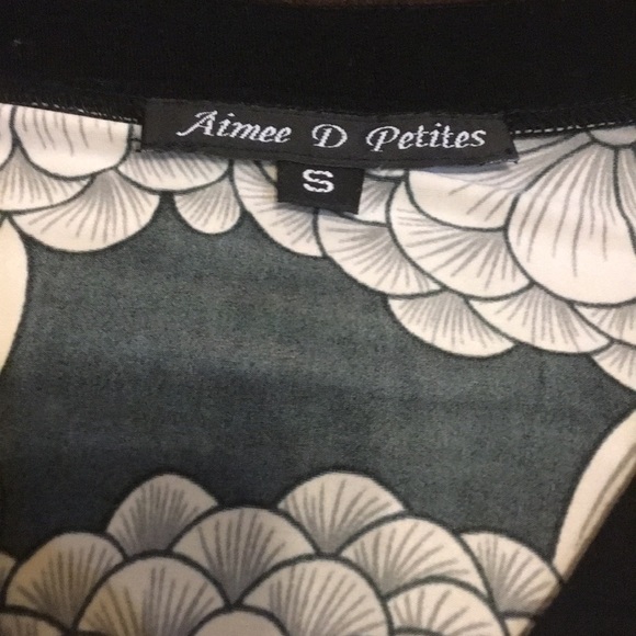 Aimee D. Petites floral print shirt dress.  Small - Picture 2 of 3